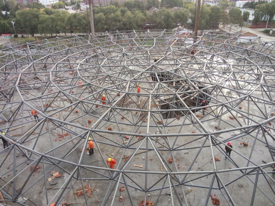 江苏全民健身中心网架